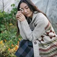 Кардиган с жаккардом из твидовой пряжи Akwa Miri