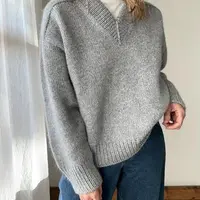 Пуловер с V горловиной спицами сверху Lakes V neck