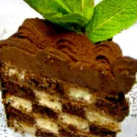 Торт в новогоднем оформлении Турецкий гамбит