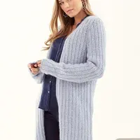 Длинный кардиган вязаный спицами