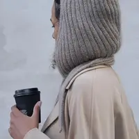 Вязаный шарф с капюшоном Alex Hood