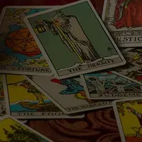 Нейросети пишут за тебя трактовки карт, а также посты рилсы и сторис