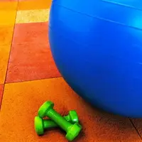 Pilates Fitball: основные упражнения с мячом