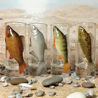 Рыбы на стопках