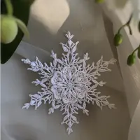 Снежинка Любовь