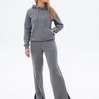 Худи Ойшо — женщины