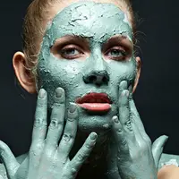 Обертывание голубой глиной (коррекция фигуры)