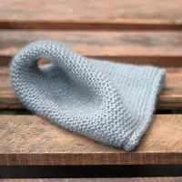 Шапка с дыркой