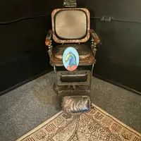 Стилизованный портрет лошади