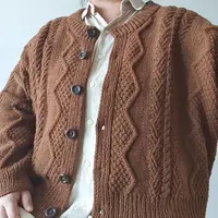 Кардиган с красивыми косами Baguette спицами без швов